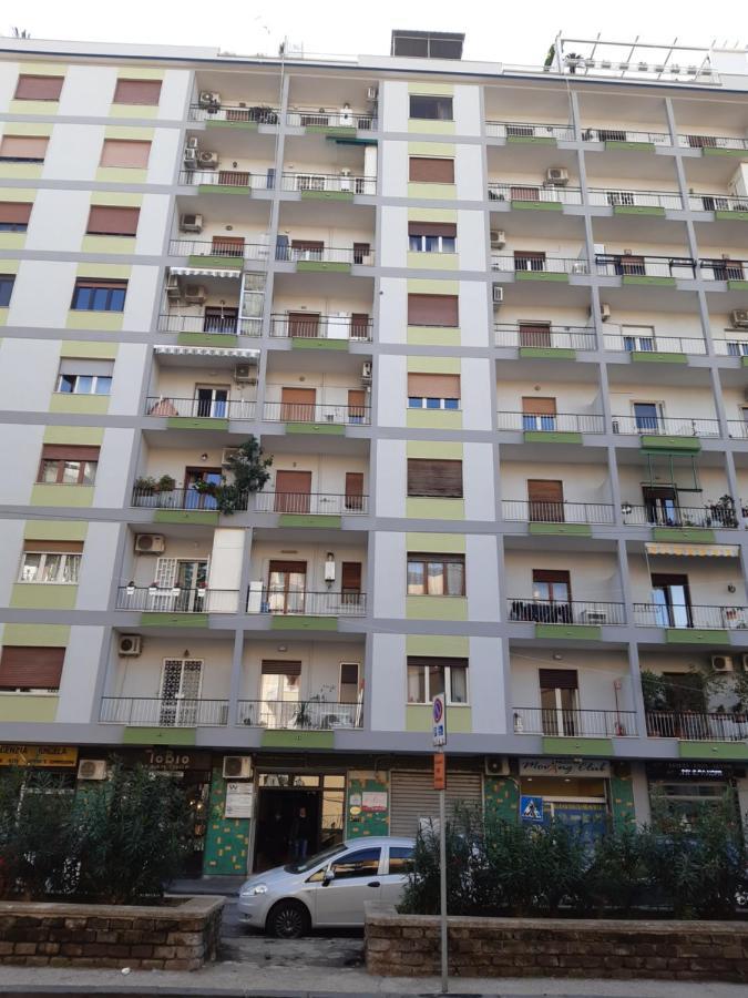Click&Sleep Fuorigrotta Apartment Naples Exterior photo